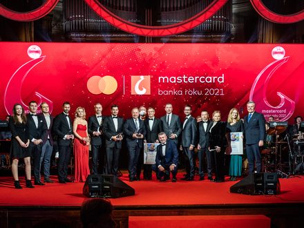 Bankou roku se stala Česká spořitelna, pojišťovnou Kooperativa