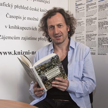 Půjdou knihy do háje?