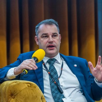 Hampl: Česko je napřed, windfall tax na banky zavedou i&nbsp;další státy