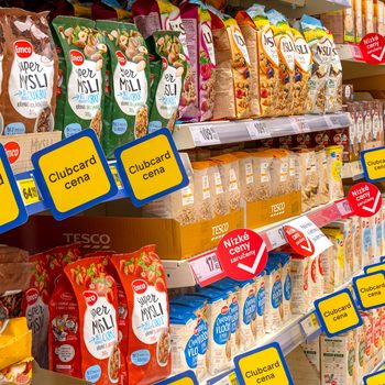 S&nbsp;Tesco Clubcard zákazníci průměrně ušetří až 30 % na každém nákupu