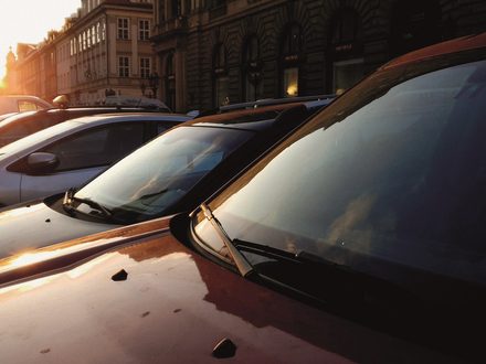 Praha hledá cestu z&nbsp;parkovacího chaosu