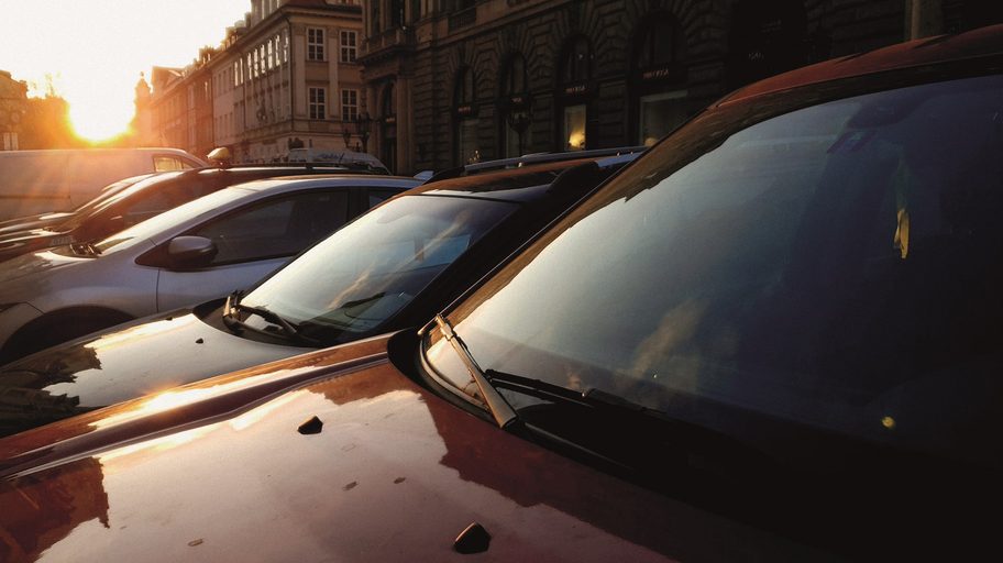 Praha hledá cestu z&nbsp;parkovacího chaosu