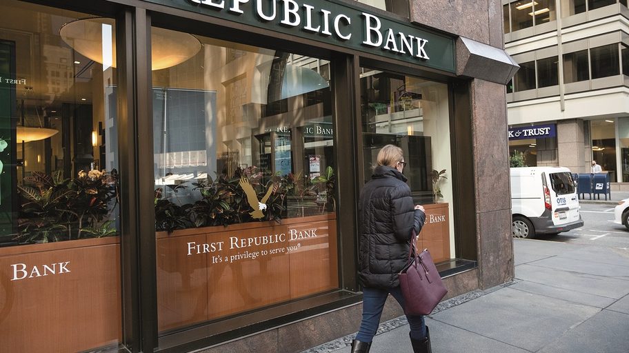 Americká bankovní krize zatím neskončila