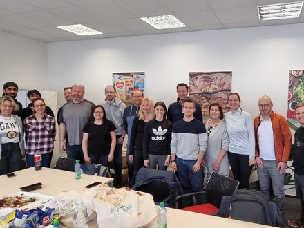 Tesco podporuje lokální komunity. Zaměstnanci mohou využít dva placené dny na dobrovolnické aktivity