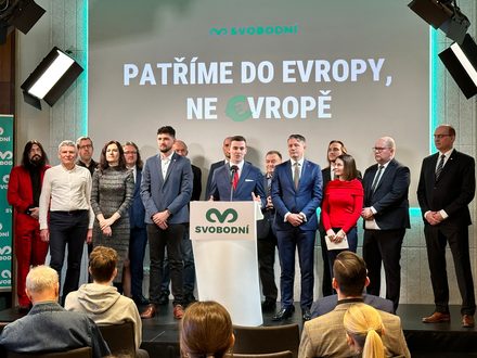 Patříme do Evropy, ne Evropě. Svobodní do eurovoleb vsází i&nbsp;na bývalé prezidentské kandidáty