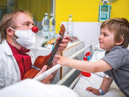 Podpora pro děti, seniory a&nbsp;zdravotně znevýhodněné. Zákazníci rozhodli, jak Tesco rozdělí přes 3 miliony korun