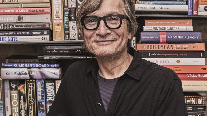 V&nbsp;podstatě čtu pouze biografie