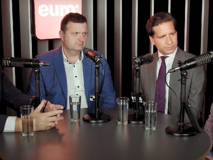 Diskuze expertů: Je zákon o&nbsp;kybernetické bezpečnosti správná cesta, nebo kanón na vrabce?