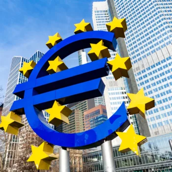 Ceny rostou, růst slábne. ECB ztrácí komfortní pozici